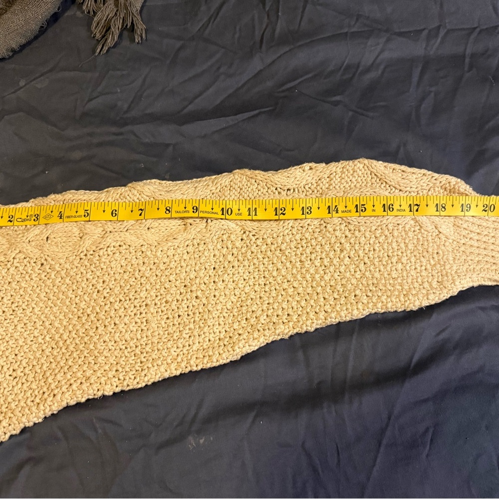 WinterSilks Women's Cable Knit Cream Sweater (2) - Picture 10 of 12